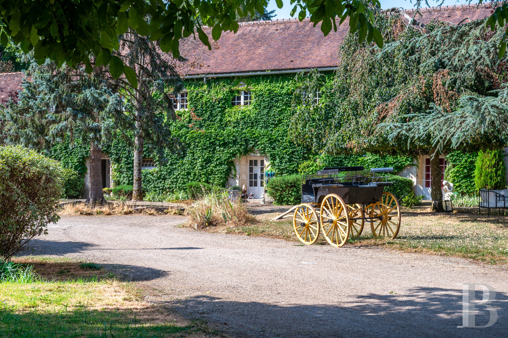 Dans l’Yonne, à équidistance de Paris, Lyon et Genève, une ancienne place forte médiévale et son parc aménagés pour accueillir calmes séjours et grands événements  - photo  n°36